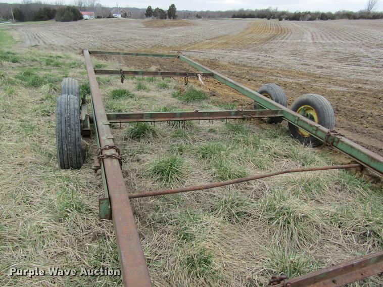 image for item DC4291 John Deere hay wagon