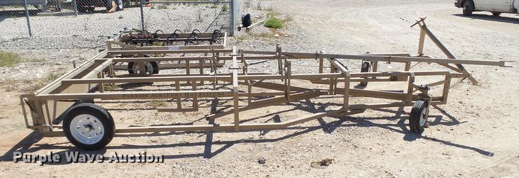 image for item DC5550 Parrish AgriTurf hay accumulator and grapple