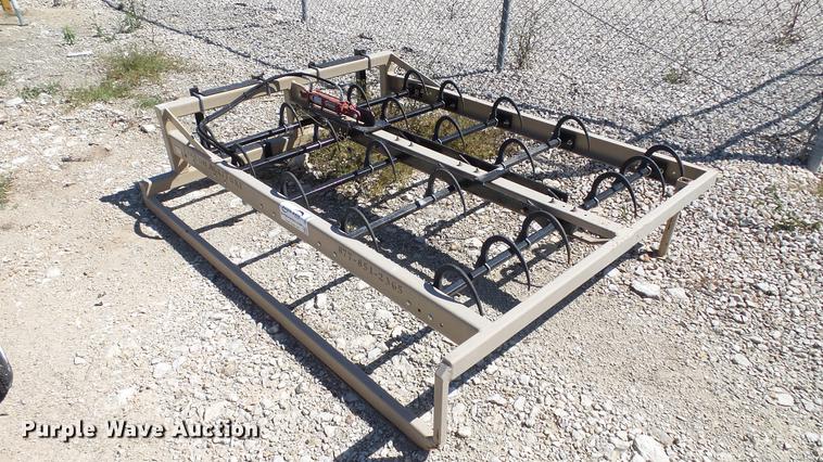 image for item DC5550 Parrish AgriTurf hay accumulator and grapple