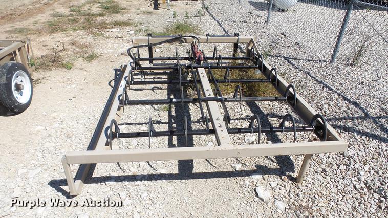 image for item DC5550 Parrish AgriTurf hay accumulator and grapple