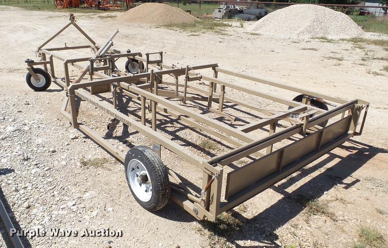 image for item DC5550 Parrish AgriTurf hay accumulator and grapple