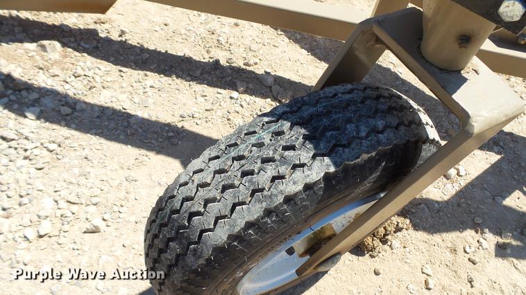 image for item DC5550 Parrish AgriTurf hay accumulator and grapple