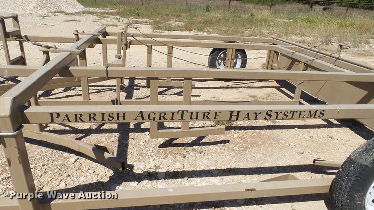 image for item DC5550 Parrish AgriTurf hay accumulator and grapple