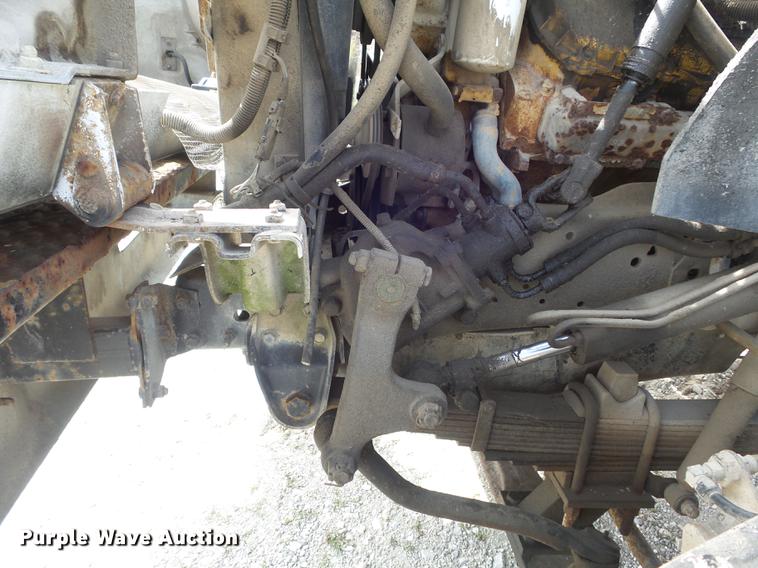 image for item DC7339 1989 GMC TopKick 7000 applicator truck