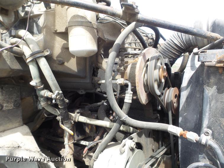 image for item DC7339 1989 GMC TopKick 7000 applicator truck