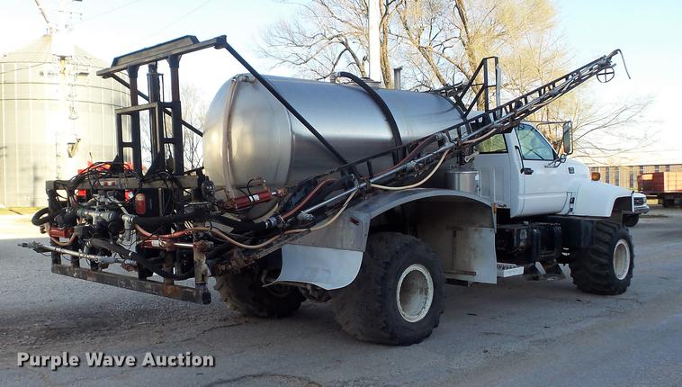 image for item DC7340 1999 GMC C8500 applicator truck