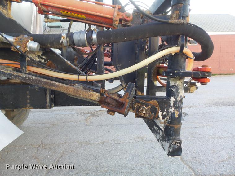 image for item DC7340 1999 GMC C8500 applicator truck