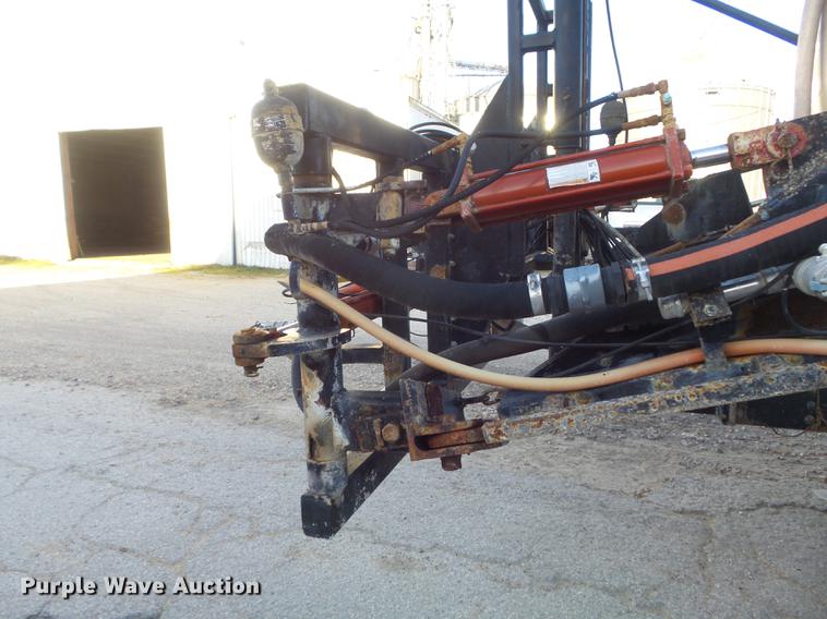 image for item DC7340 1999 GMC C8500 applicator truck