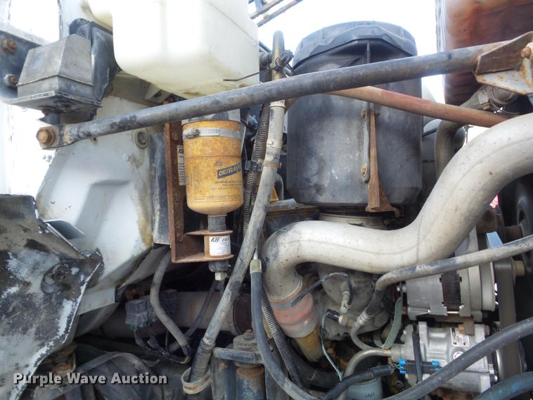 image for item DC7340 1999 GMC C8500 applicator truck