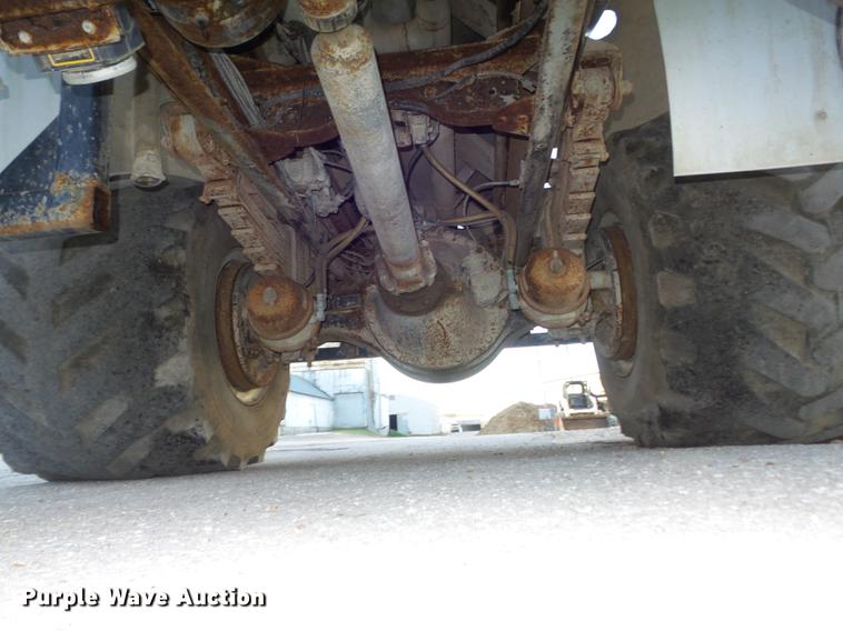 image for item DC7340 1999 GMC C8500 applicator truck