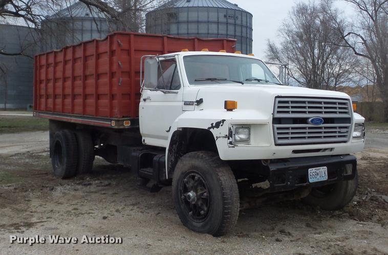 image for item DC7359 1984 Ford F8000 grain truck
