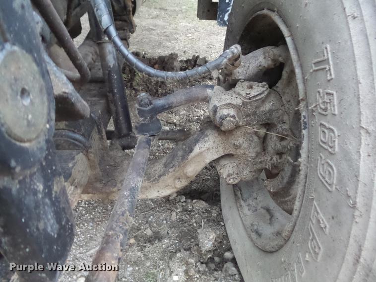 image for item DC7359 1984 Ford F8000 grain truck