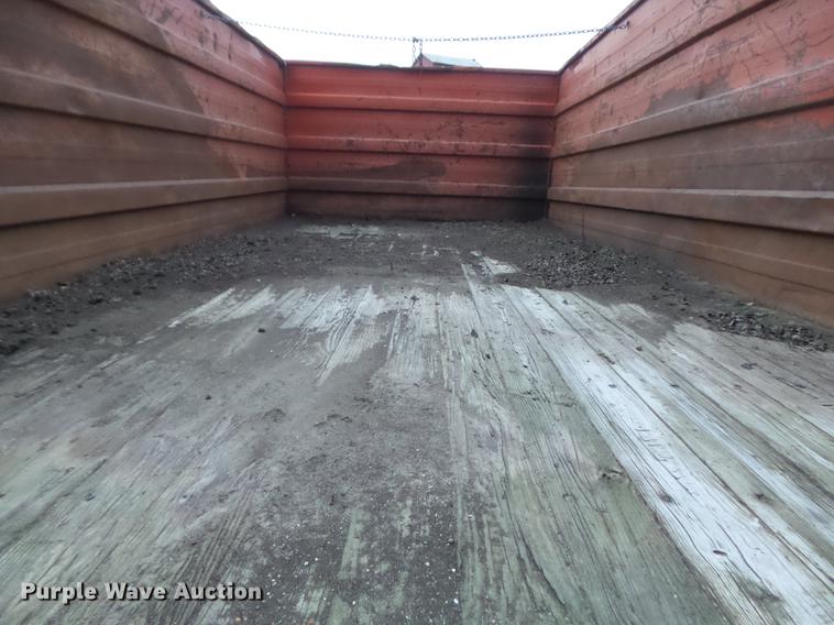 image for item DC7359 1984 Ford F8000 grain truck