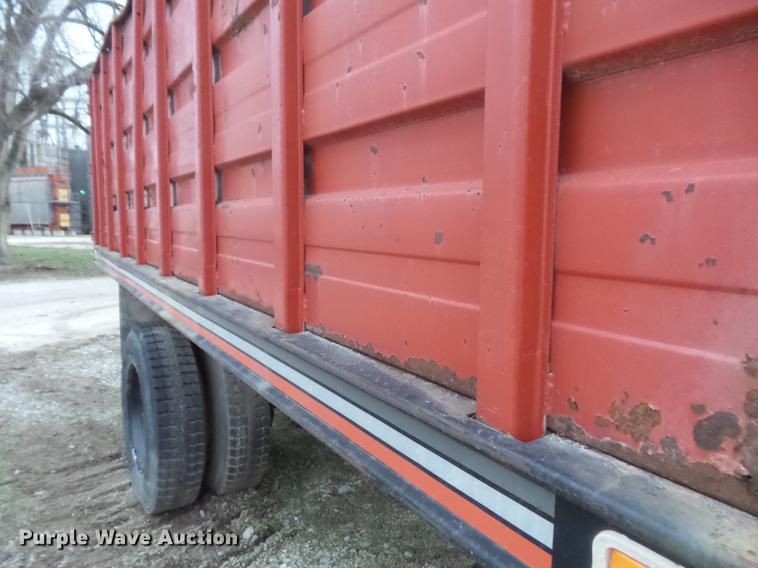 image for item DC7359 1984 Ford F8000 grain truck