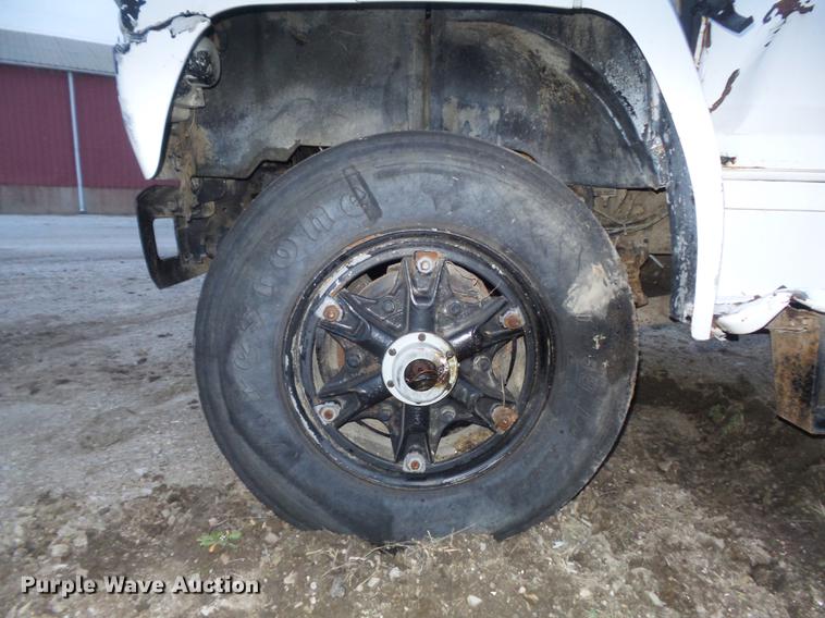 image for item DC7359 1984 Ford F8000 grain truck