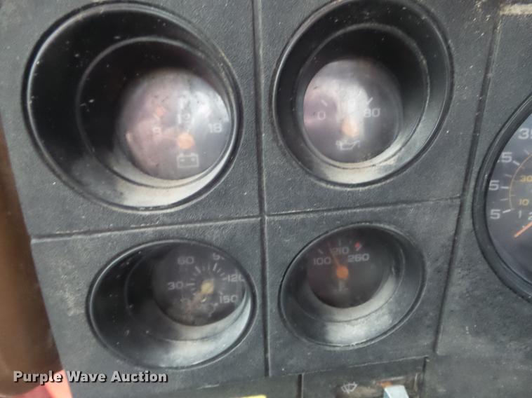 image for item DC7360 1988 Chevrolet Kodiak 70 feed truck