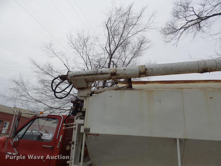 image for item DC7360 1988 Chevrolet Kodiak 70 feed truck