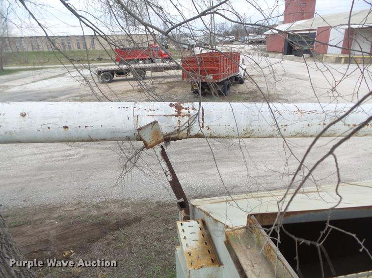 image for item DC7360 1988 Chevrolet Kodiak 70 feed truck