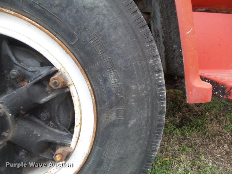 image for item DC7360 1988 Chevrolet Kodiak 70 feed truck