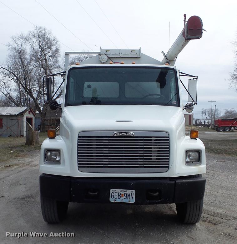 image for item DC7362 1999 Freightliner FL70 feed truck
