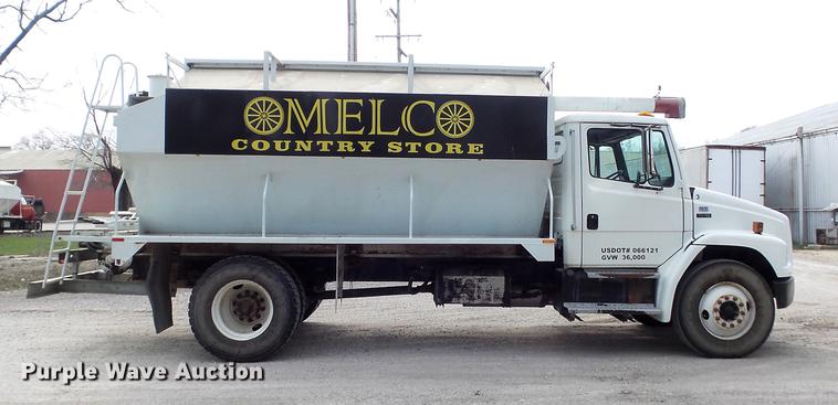 image for item DC7362 1999 Freightliner FL70 feed truck