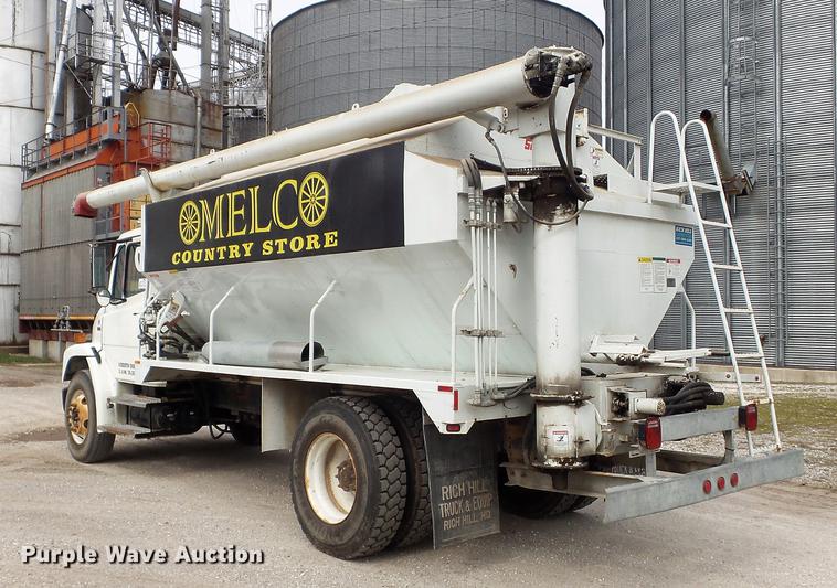 image for item DC7362 1999 Freightliner FL70 feed truck