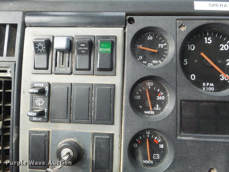 image for item DC7362 1999 Freightliner FL70 feed truck