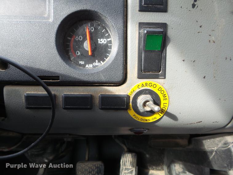 image for item DC7362 1999 Freightliner FL70 feed truck