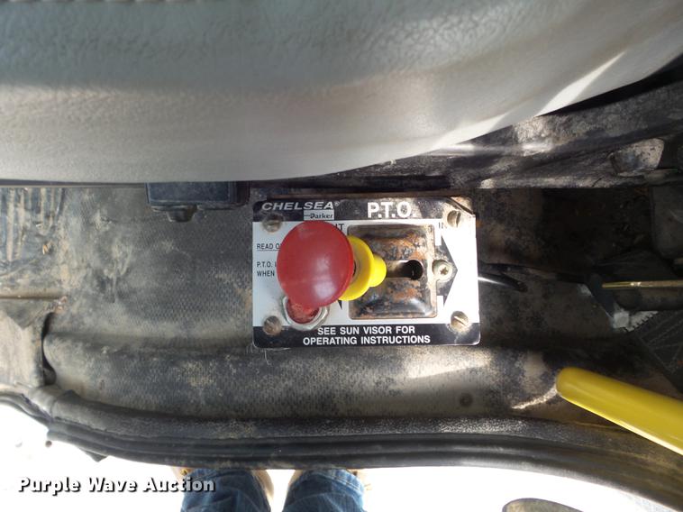 image for item DC7362 1999 Freightliner FL70 feed truck