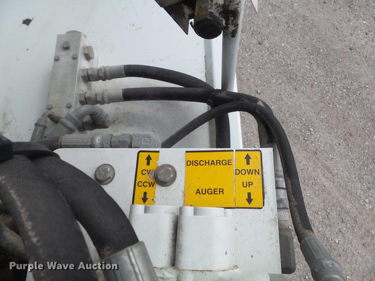 image for item DC7362 1999 Freightliner FL70 feed truck