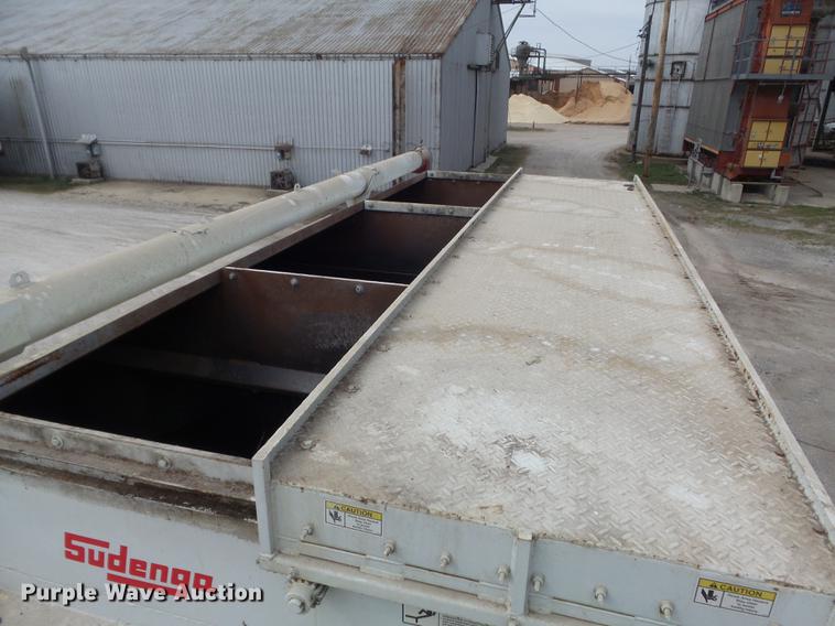 image for item DC7362 1999 Freightliner FL70 feed truck