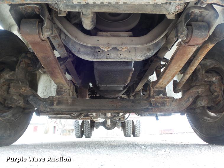 image for item DC7362 1999 Freightliner FL70 feed truck