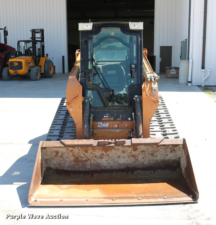 image for item DC7585 2012 Case TR320 skid steer