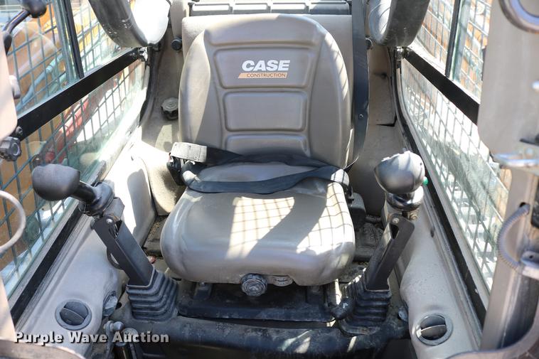 image for item DC7585 2012 Case TR320 skid steer