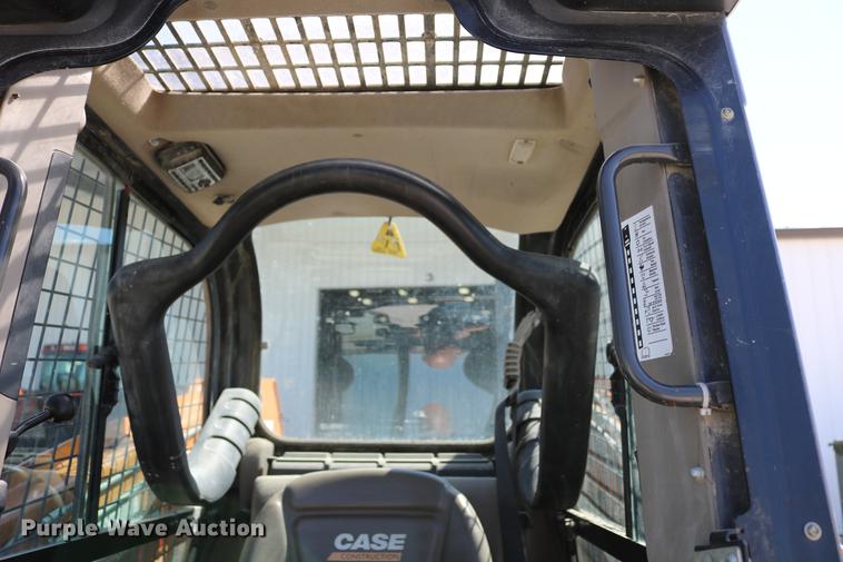 image for item DC7585 2012 Case TR320 skid steer