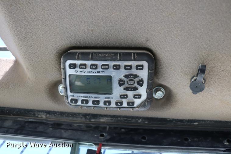 image for item DC7585 2012 Case TR320 skid steer