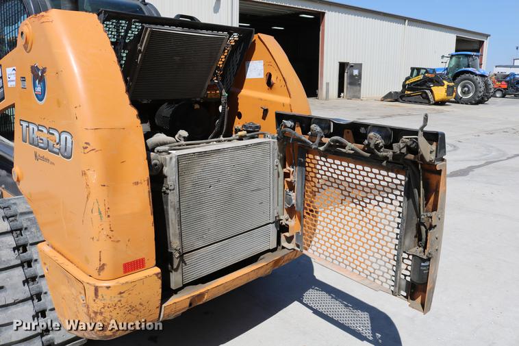 image for item DC7585 2012 Case TR320 skid steer