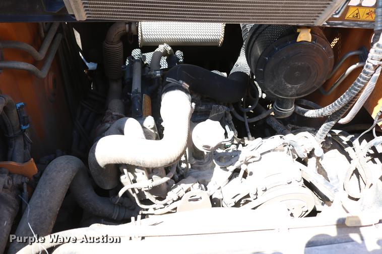 image for item DC7585 2012 Case TR320 skid steer