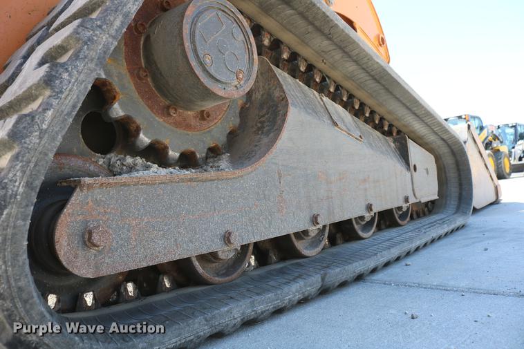 image for item DC7585 2012 Case TR320 skid steer