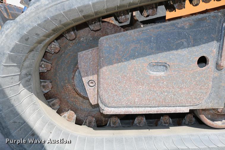 image for item DC7585 2012 Case TR320 skid steer