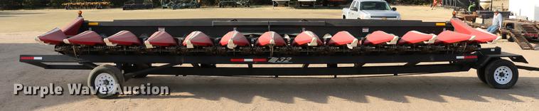 image for item DC7603 2011 Drago N12 corn head