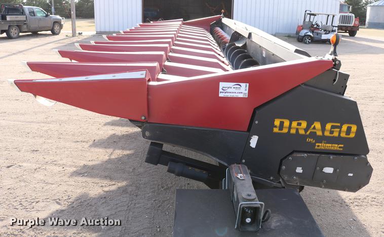 image for item DC7603 2011 Drago N12 corn head