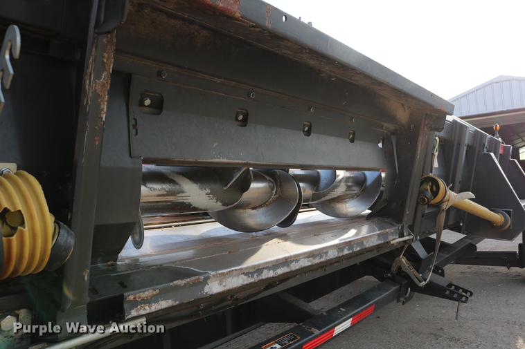 image for item DC7603 2011 Drago N12 corn head