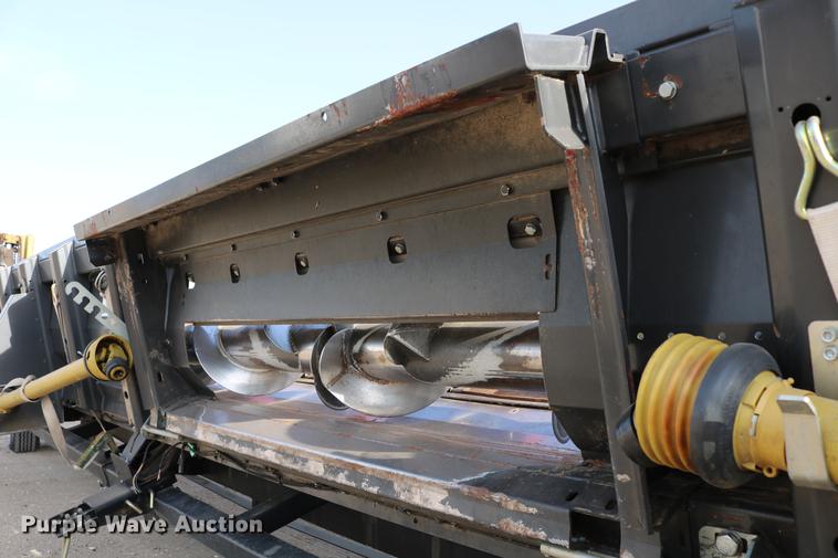 image for item DC7603 2011 Drago N12 corn head