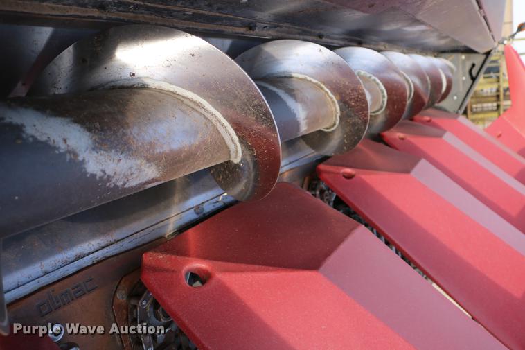 image for item DC7603 2011 Drago N12 corn head