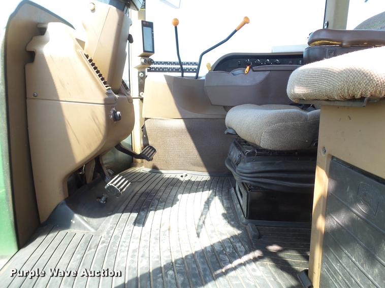 image for item DD1182 2008 John Deere 9430 4WD tractor