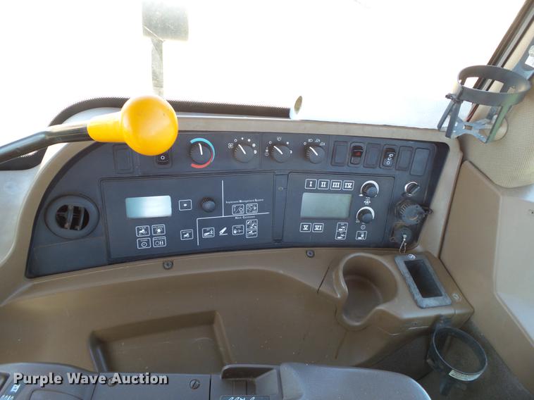 image for item DD1182 2008 John Deere 9430 4WD tractor