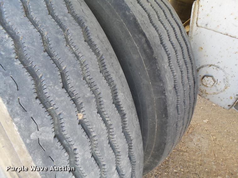 image for item DD1203 1993 Timpte double hopper bottom grain trailer