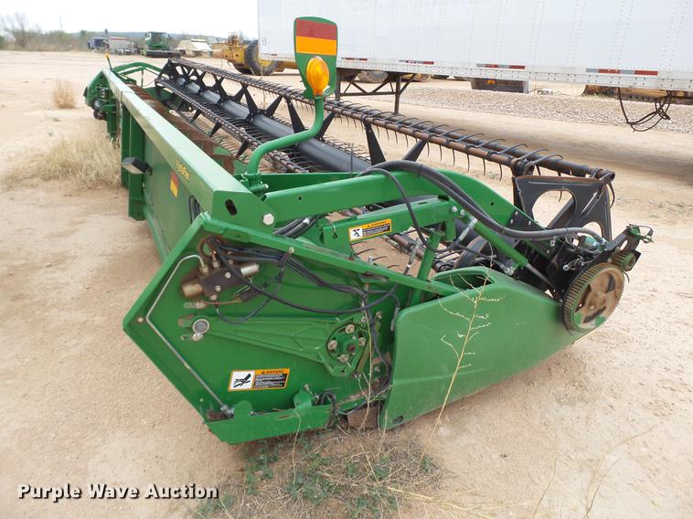 image for item DD1207 2009 John Deere 635F flex head