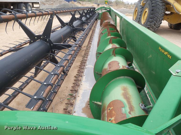 image for item DD1207 2009 John Deere 635F flex head